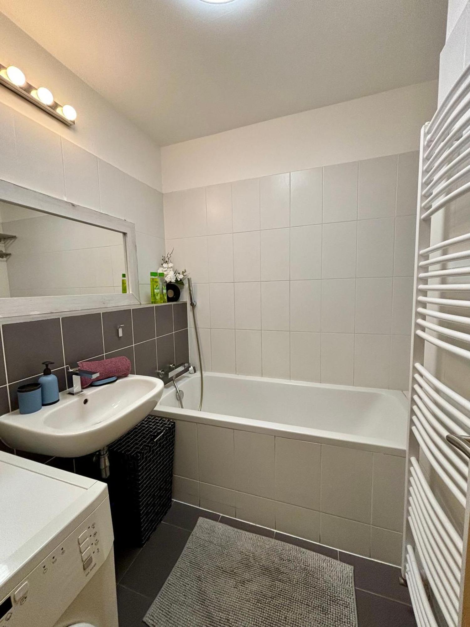 Three Towers With Beautiful View And Parking! Daire Bratislava Dış mekan fotoğraf